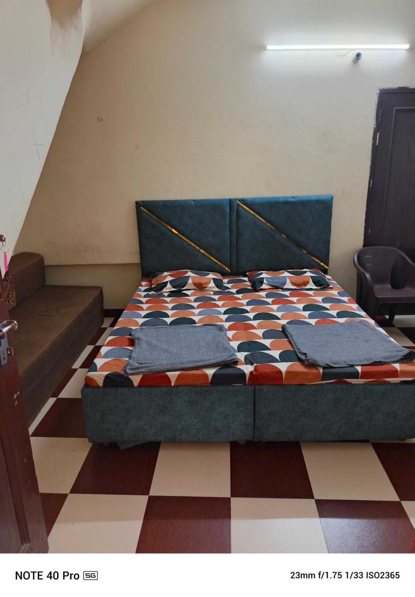 Mj Chawla Homestay Double Bed Attached Bathroom Room Amritsar Exterior photo